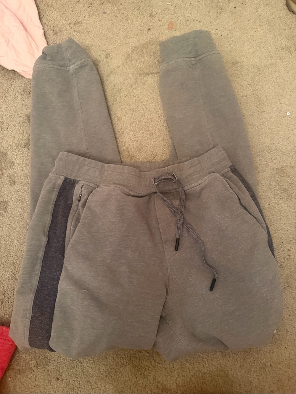 Lululemon joggers